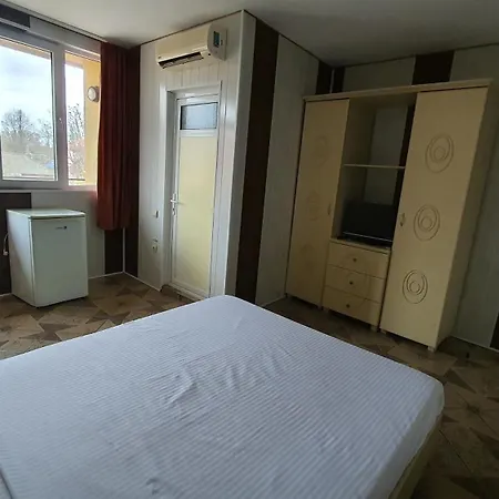 Casa Simona Guest house 3*